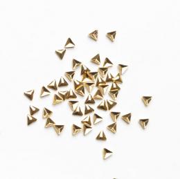 メタルスタッズ/トライアングル1.5mm×1.5mm/ゴールド